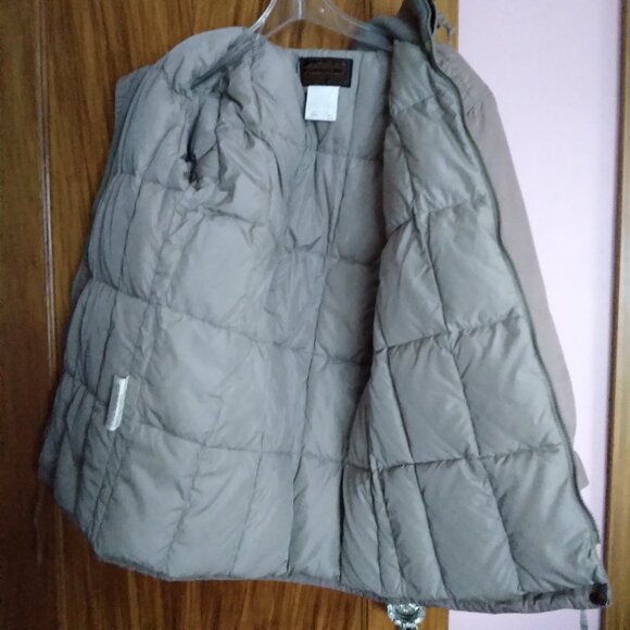 Vintage Eddie Bauer Light Olive Down Coat Size Small - Picture 11 of 12